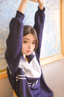 年轻的女教师3在线观看